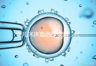 嬰兒床床墊選擇攻略，尺寸、厚度、材質都有標準